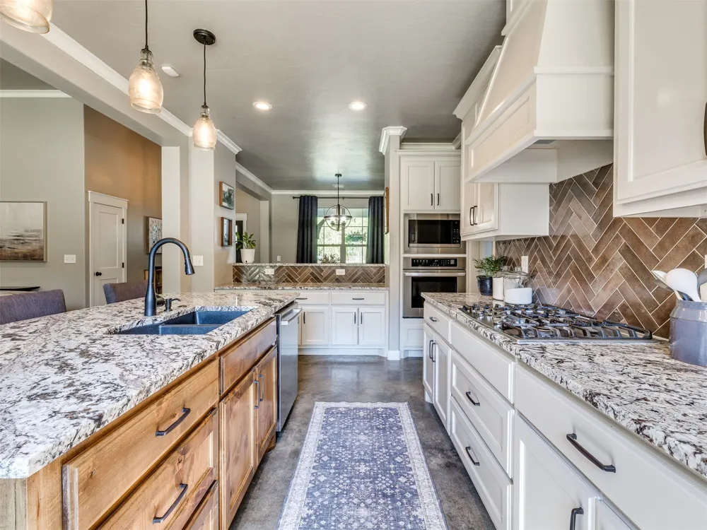 6713 S 119th West Avenue Sapulpa, OK 74066