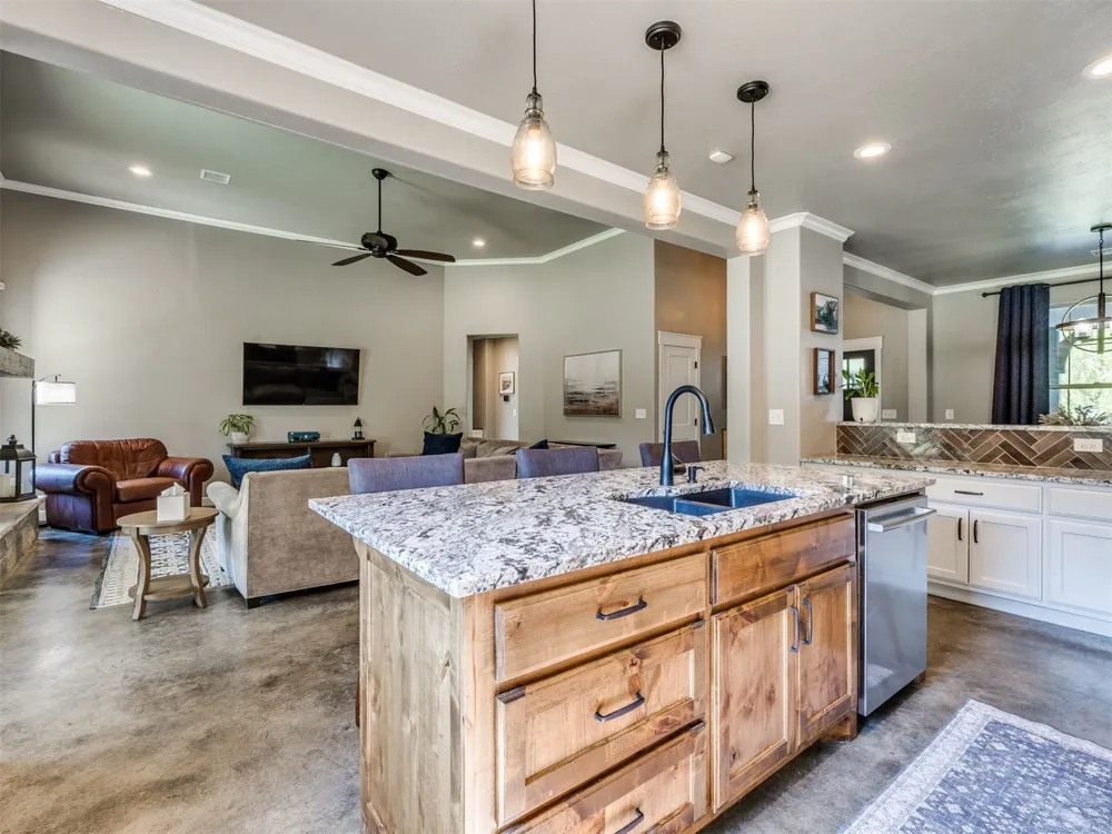 6713 S 119th West Avenue Sapulpa, OK 74066