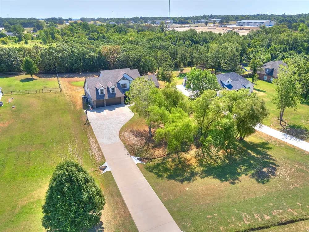 6713 S 119th West Avenue Sapulpa, OK 74066