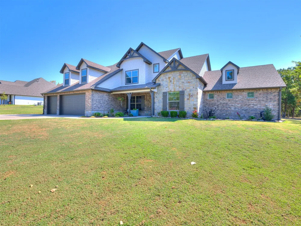 6713 S 119th West Avenue Sapulpa, OK 74066