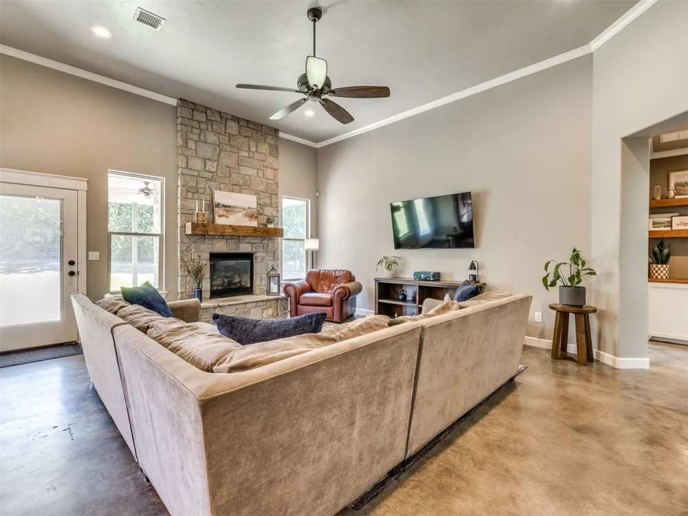 6713 S 119th West Avenue Sapulpa, OK 74066