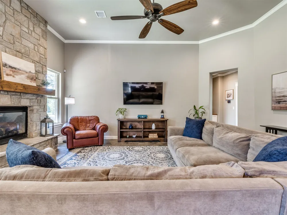6713 S 119th West Avenue Sapulpa, OK 74066