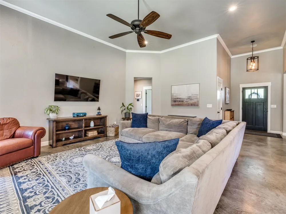 6713 S 119th West Avenue Sapulpa, OK 74066