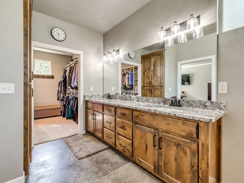 6713 S 119th West Avenue Sapulpa, OK 74066