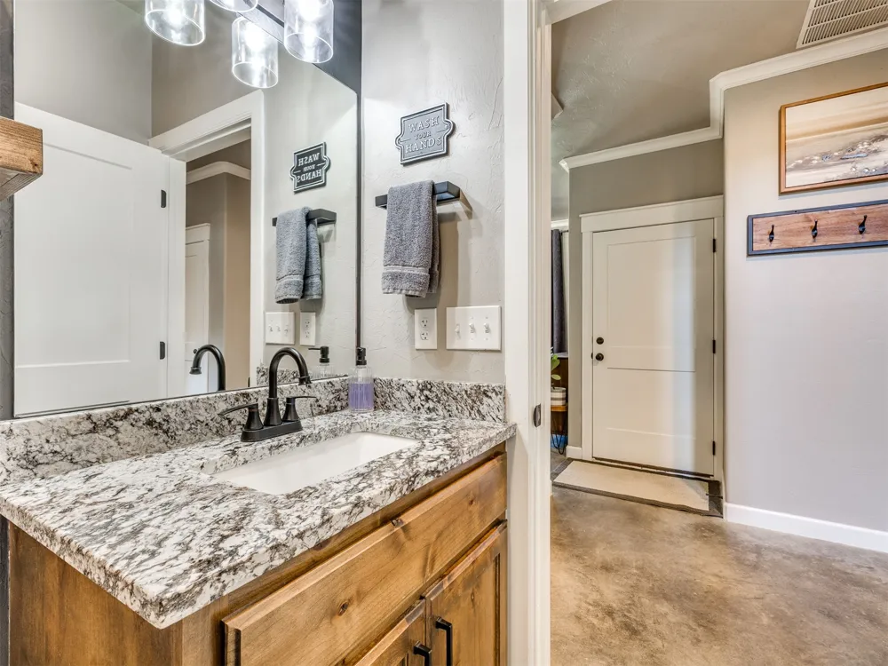 6713 S 119th West Avenue Sapulpa, OK 74066