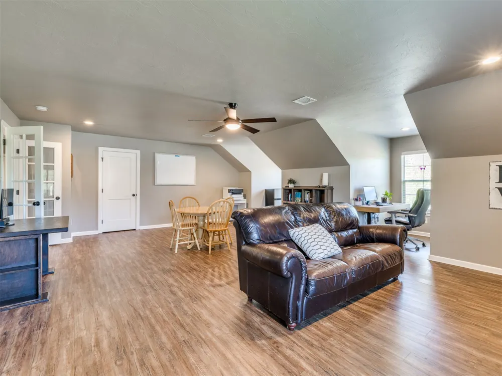 6713 S 119th West Avenue Sapulpa, OK 74066