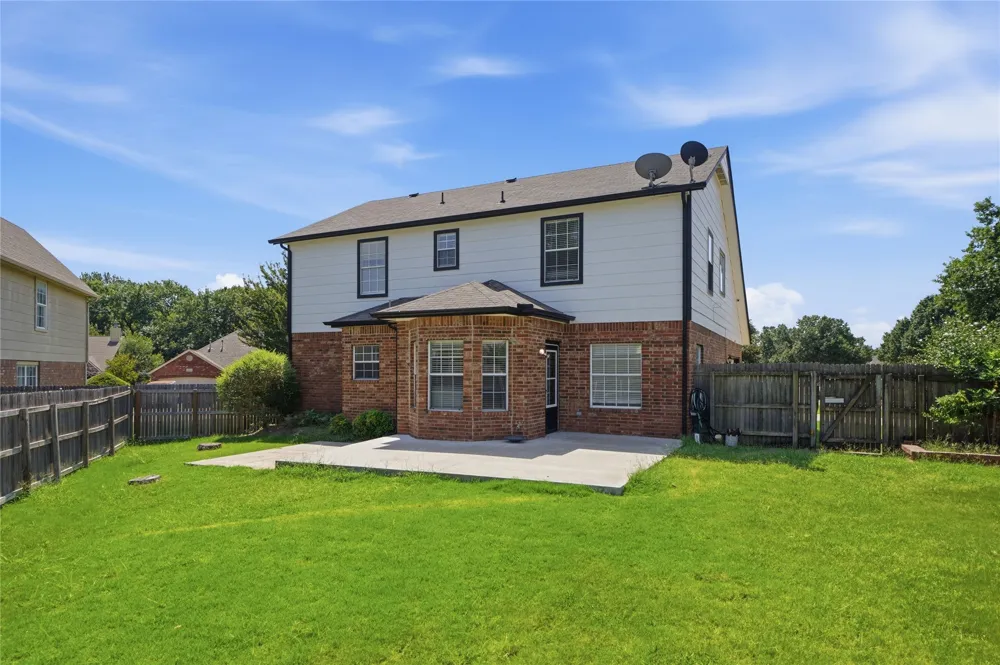 1301 Willow Avenue Broken Arrow, OK 74012