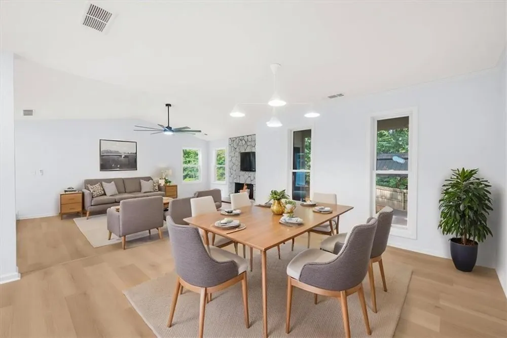 9570 Hillside Drive Roswell, GA 30076