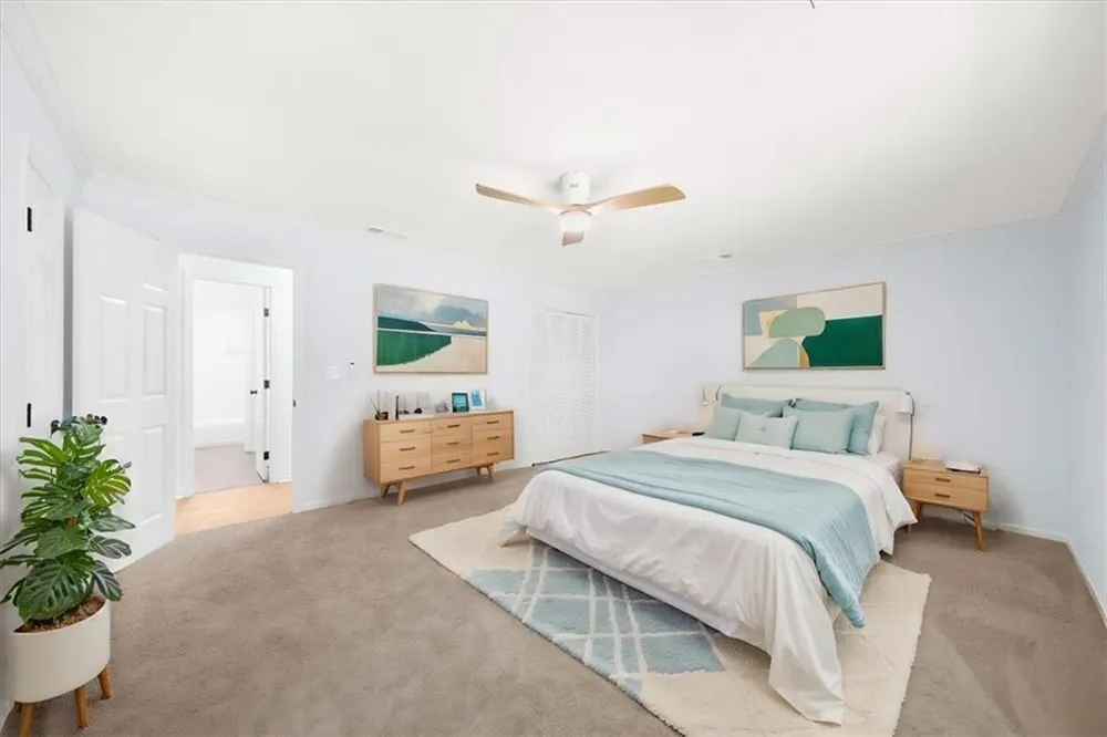 9570 Hillside Drive Roswell, GA 30076