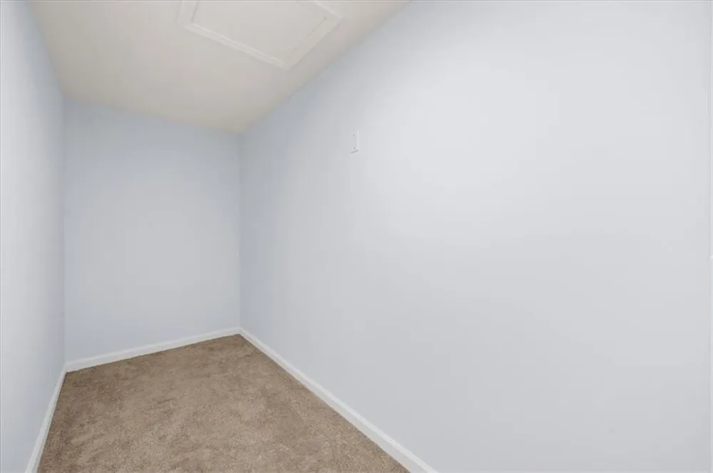 9570 Hillside Drive Roswell, GA 30076