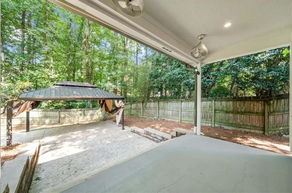 9570 Hillside Drive Roswell, GA 30076