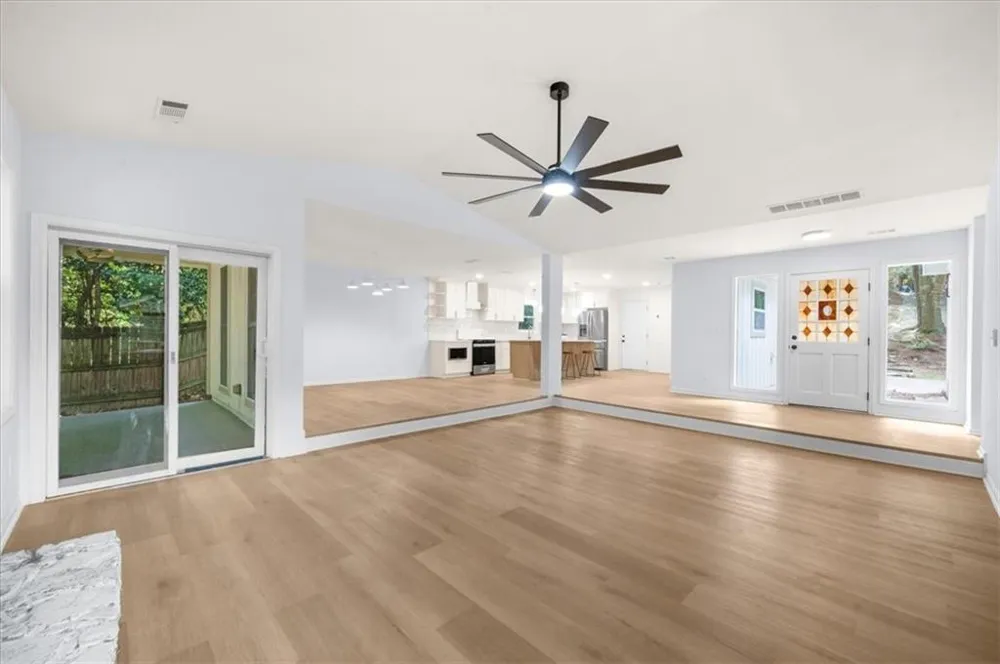 9570 Hillside Drive Roswell, GA 30076