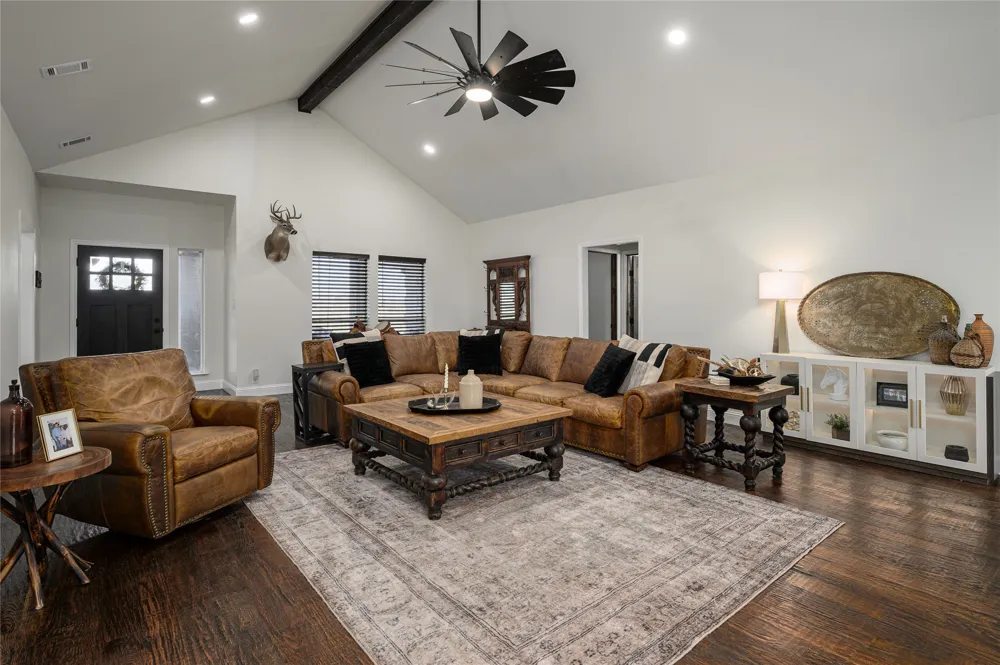 840 Fm 3133 Van Alstyne, TX 75495