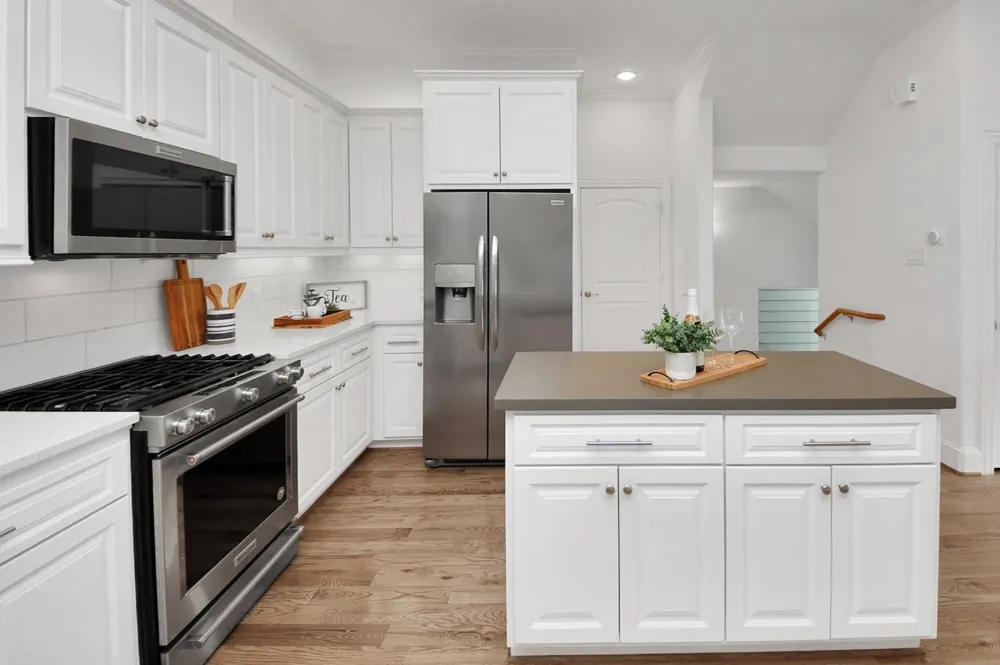 1628 W 24th Street Houston, TX 77008