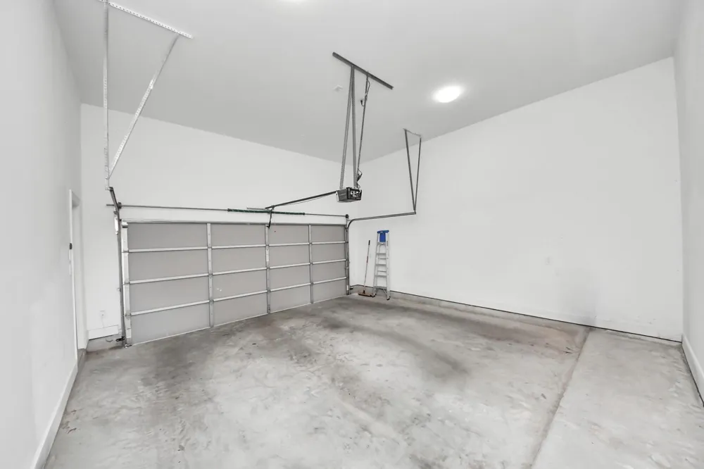 1628 W 24th Street Houston, TX 77008