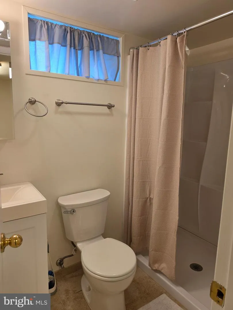 4700 RED FOX ROAD Rockville, MD 20852