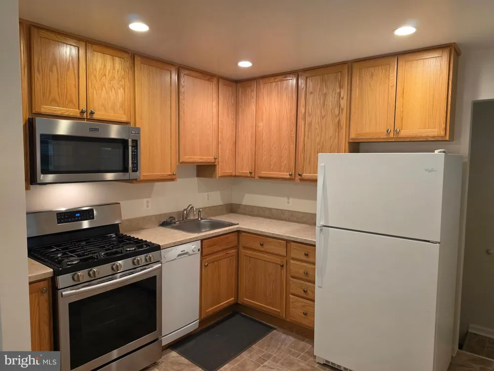 4700 RED FOX ROAD Rockville, MD 20852