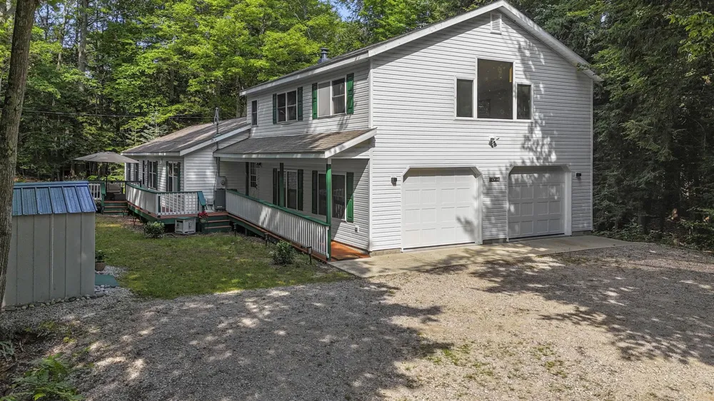 13057 Cherrywood Court Leelanau Township, MI 49670