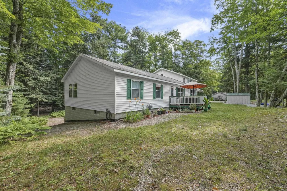 13057 Cherrywood Court Leelanau Township, MI 49670