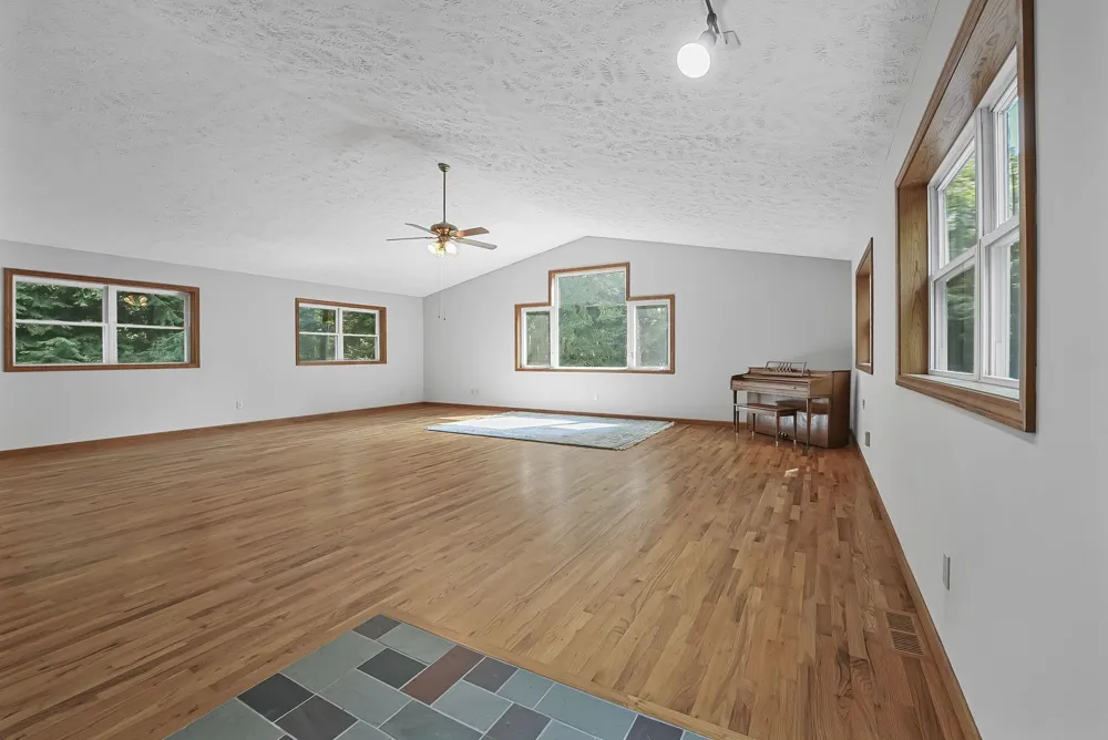 13057 Cherrywood Court Leelanau Township, MI 49670