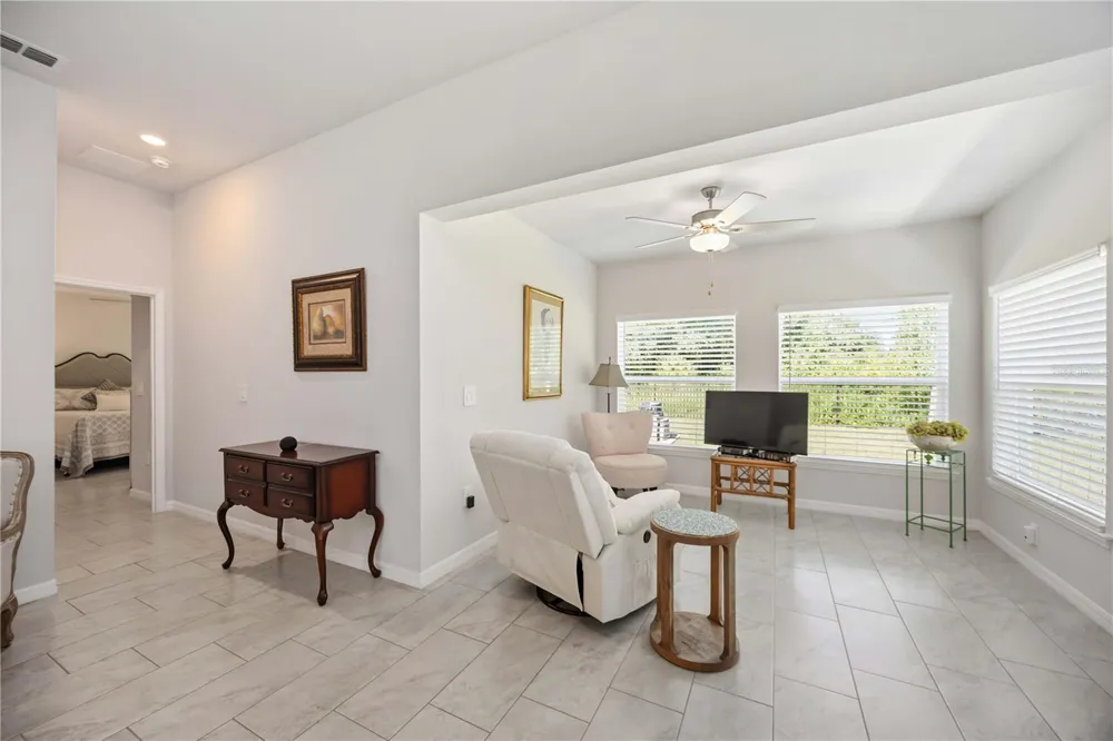403 SEASONS DRIVE Punta Gorda, FL 33983