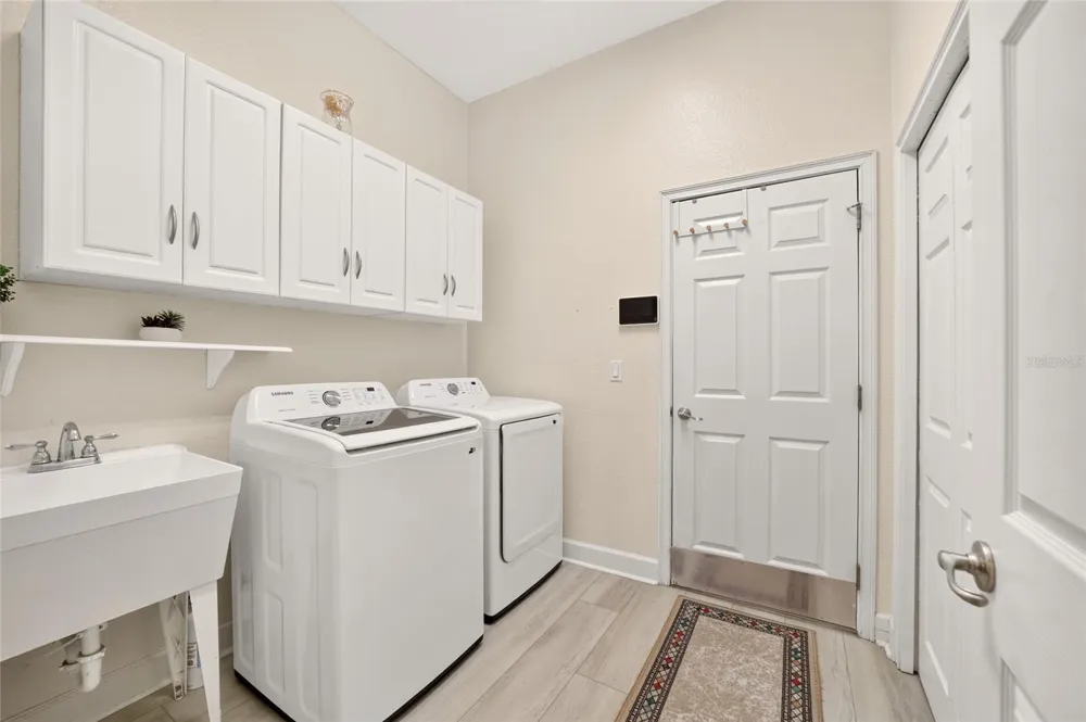 914 SE 43RD STREET ocala, FL 34480