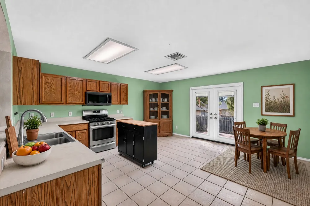 108 Remington Drive Kyle, TX 78640