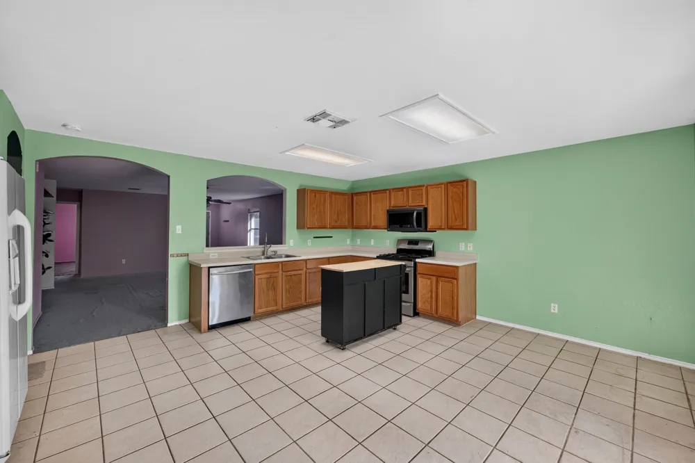 108 Remington Drive Kyle, TX 78640