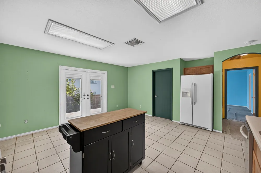 108 Remington Drive Kyle, TX 78640