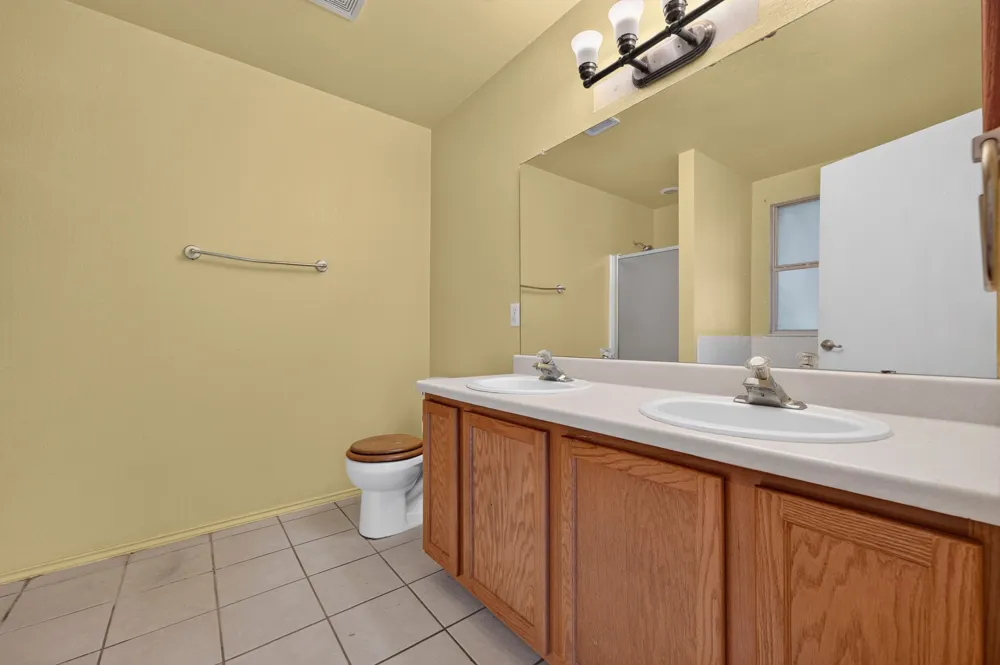 108 Remington Drive Kyle, TX 78640
