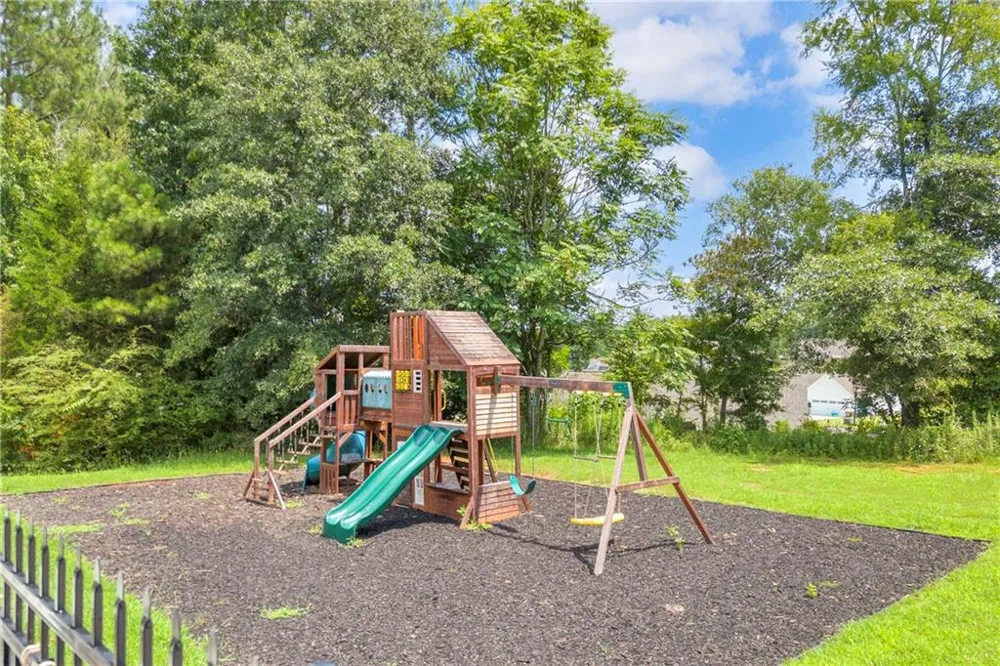 388 Belmont Park Drive Commerce, GA 30529