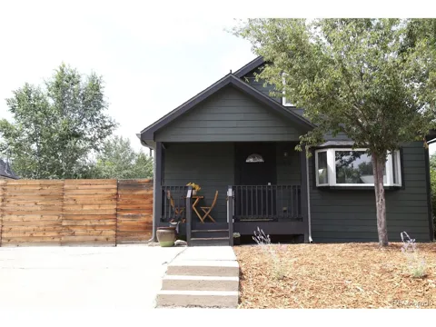 649 King Street