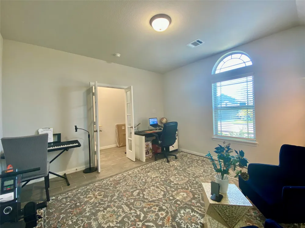 332 Paloma Street Weatherford, TX 76087