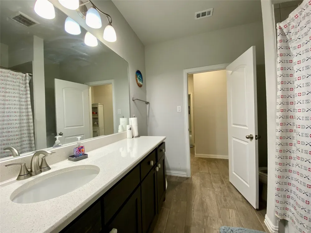 332 Paloma Street Weatherford, TX 76087