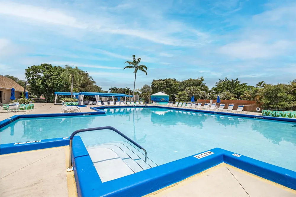 2941 NOB HILL ROAD #112 Sunrise, FL 33322