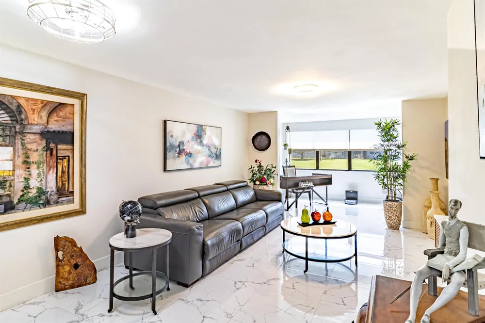 2941 NOB HILL ROAD #112 Sunrise, FL 33322