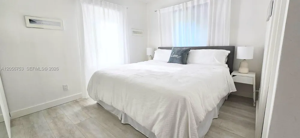 712 SW 9th St #1 Fort Lauderdale, FL 33315