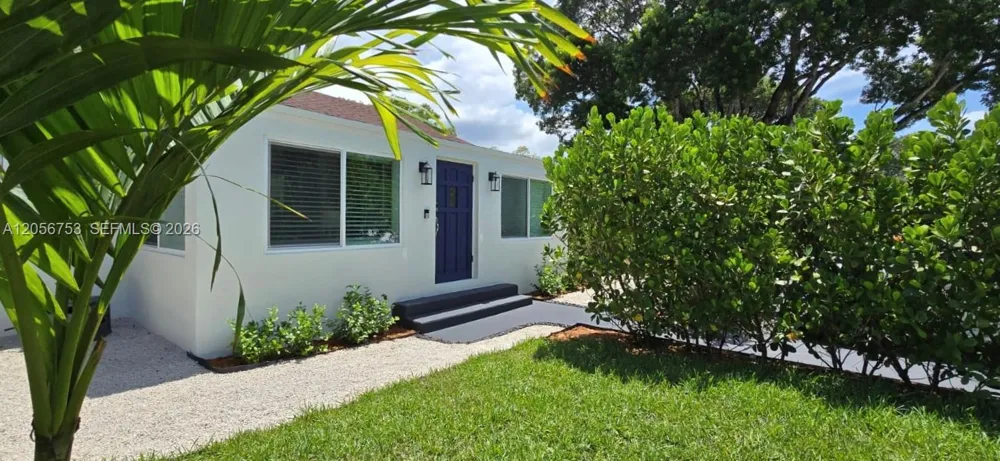 712 SW 9th St #1 Fort Lauderdale, FL 33315