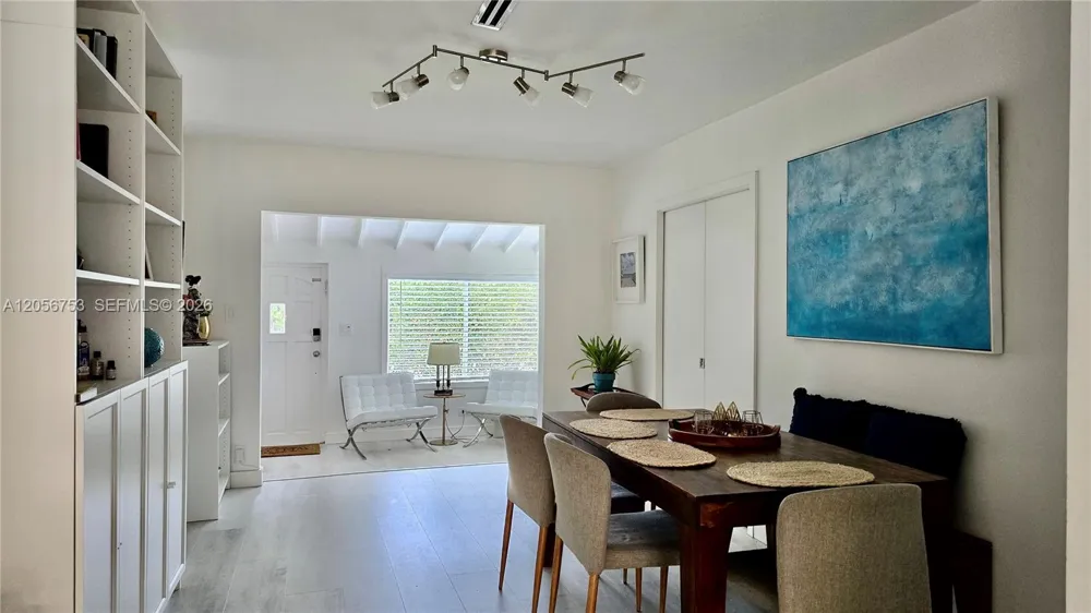 712 SW 9th St #1 Fort Lauderdale, FL 33315