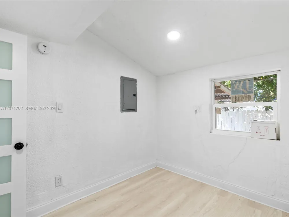 1829 NW 62nd Ter Miami, FL 33147