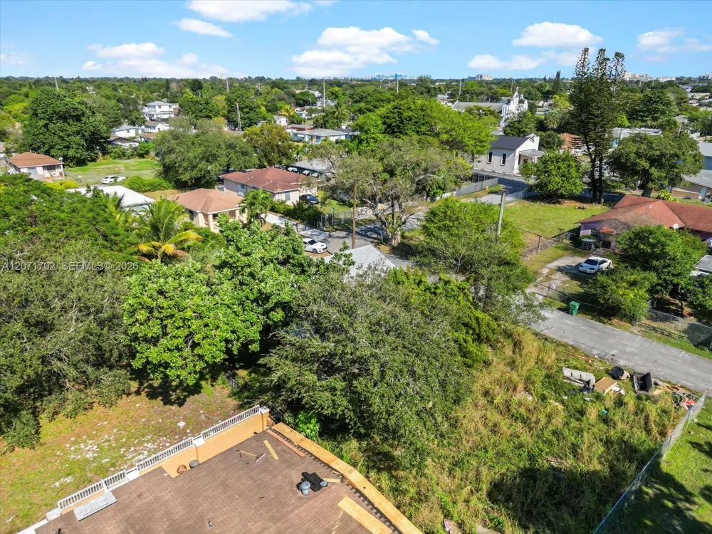 1829 NW 62nd Ter Miami, FL 33147