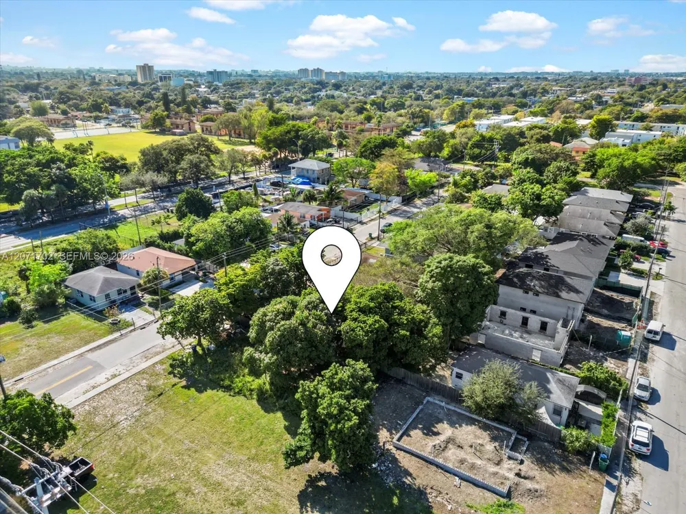 1829 NW 62nd Ter Miami, FL 33147
