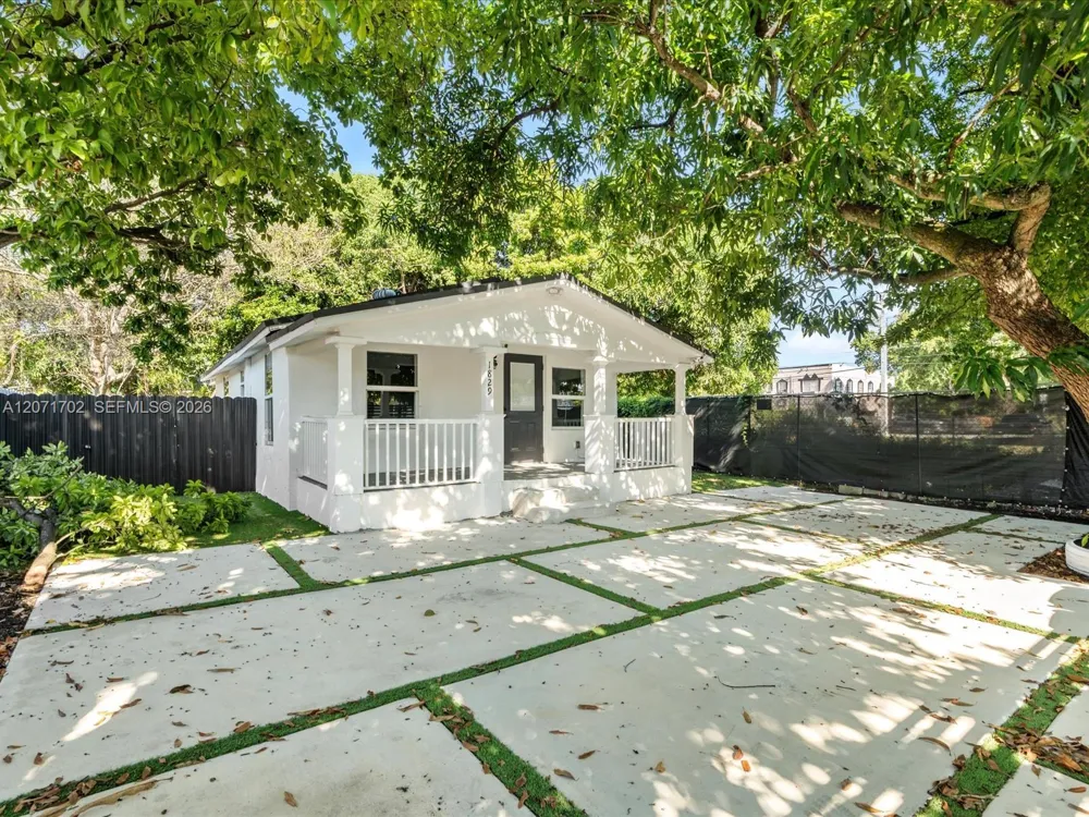 1829 NW 62nd Ter Miami, FL 33147