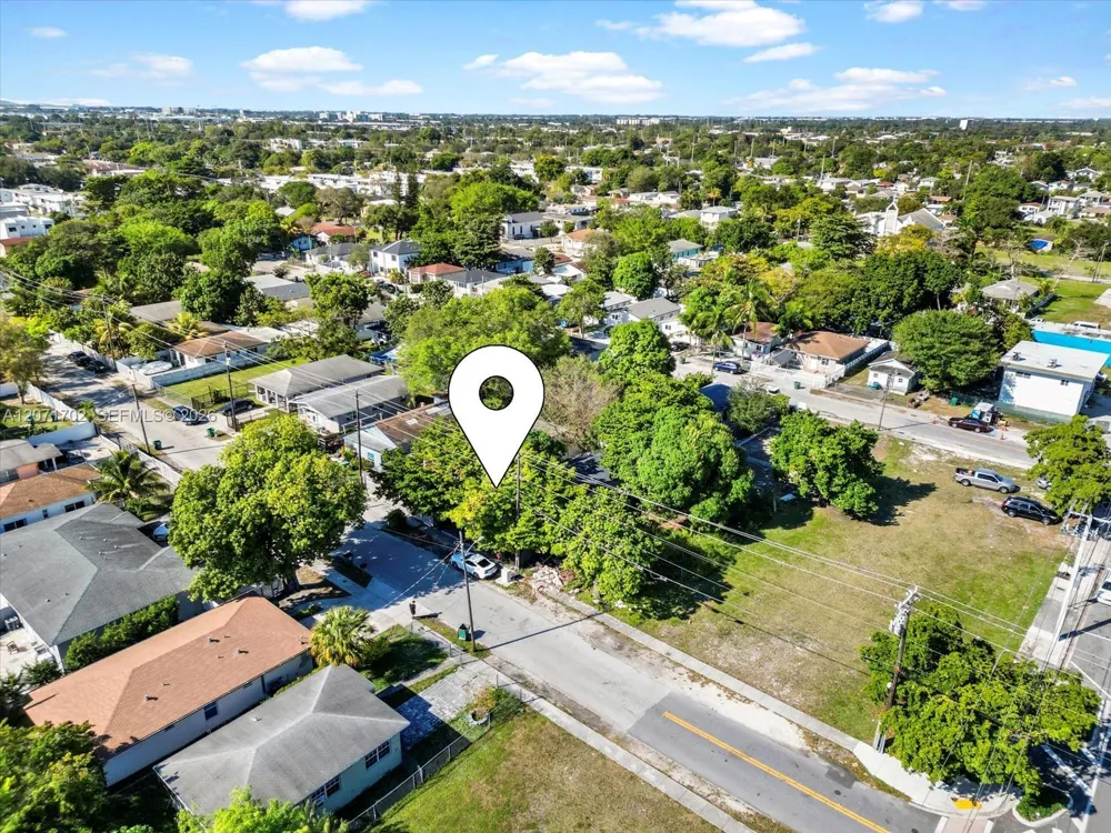 1829 NW 62nd Ter Miami, FL 33147