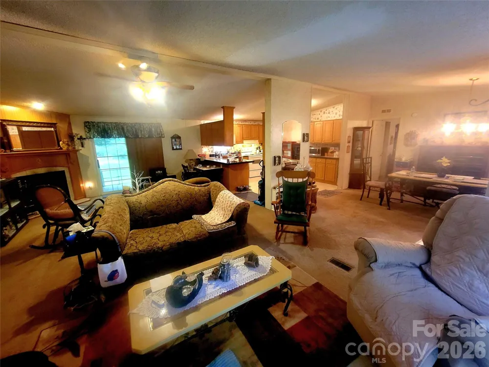 121 Sylvan Drive Statesville, NC 28677