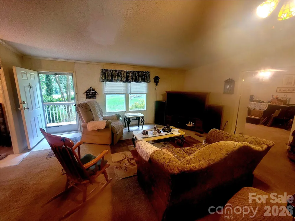 121 Sylvan Drive Statesville, NC 28677