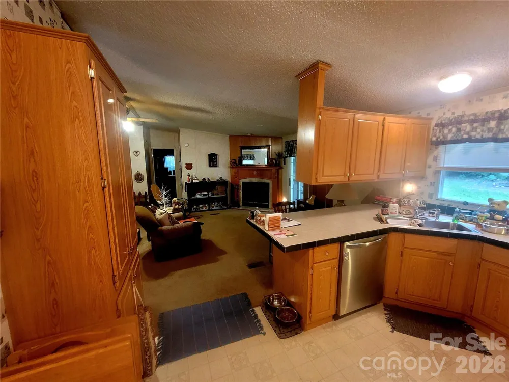 121 Sylvan Drive Statesville, NC 28677