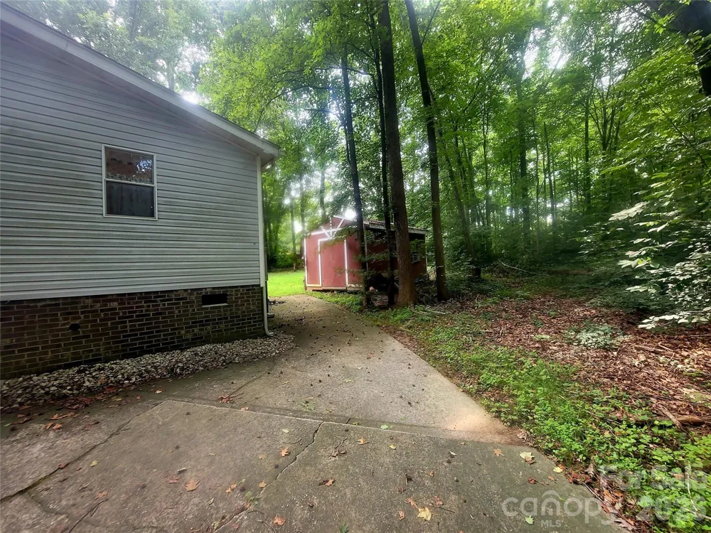 121 Sylvan Drive Statesville, NC 28677