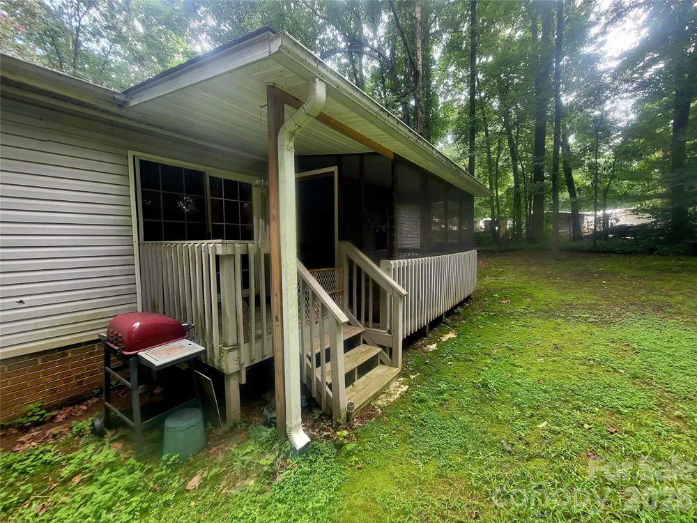 121 Sylvan Drive Statesville, NC 28677