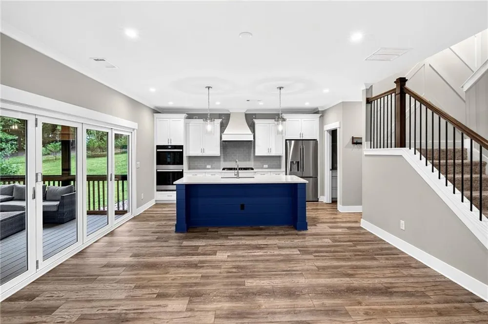 727 Old Collins Road Hoschton, GA 30548
